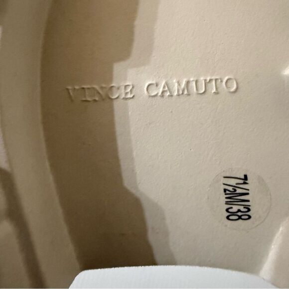 Vince Camino Women's Chelsea Boots 7.5m/with studs MINOR FLAW SEE PHOTOS - Picture 9 of 12